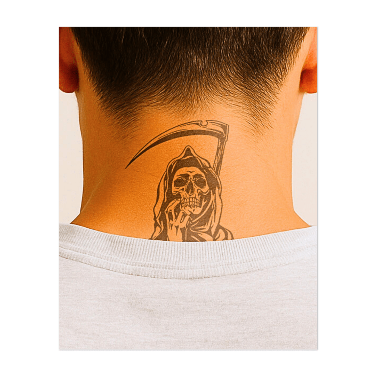 Grimmige Geste INKON DE