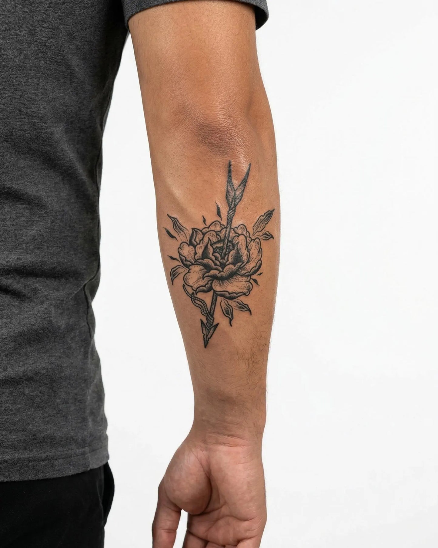 INKON Rose & Arrow semi-permanent tattoo applied on a man – 3 x 4 in (7x10cm) design, realistic ink look, lasts 10 days