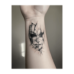 Gebrochene Maske INKON DE